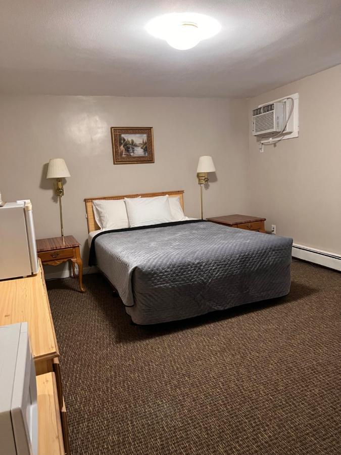 Oswego Inn Esterno foto